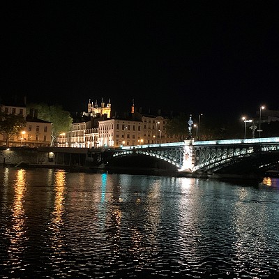 description image
